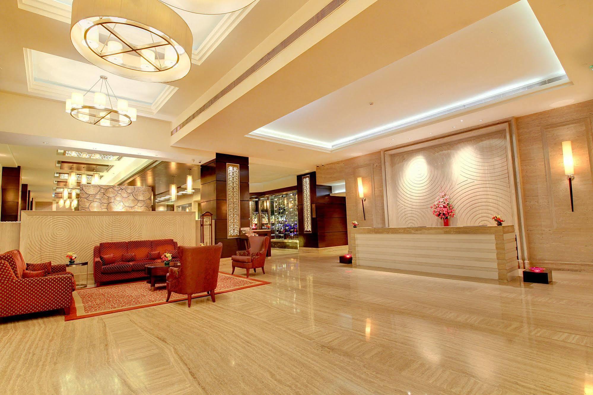 The Pllazio Hotel Ґурґаон Екстер'єр фото